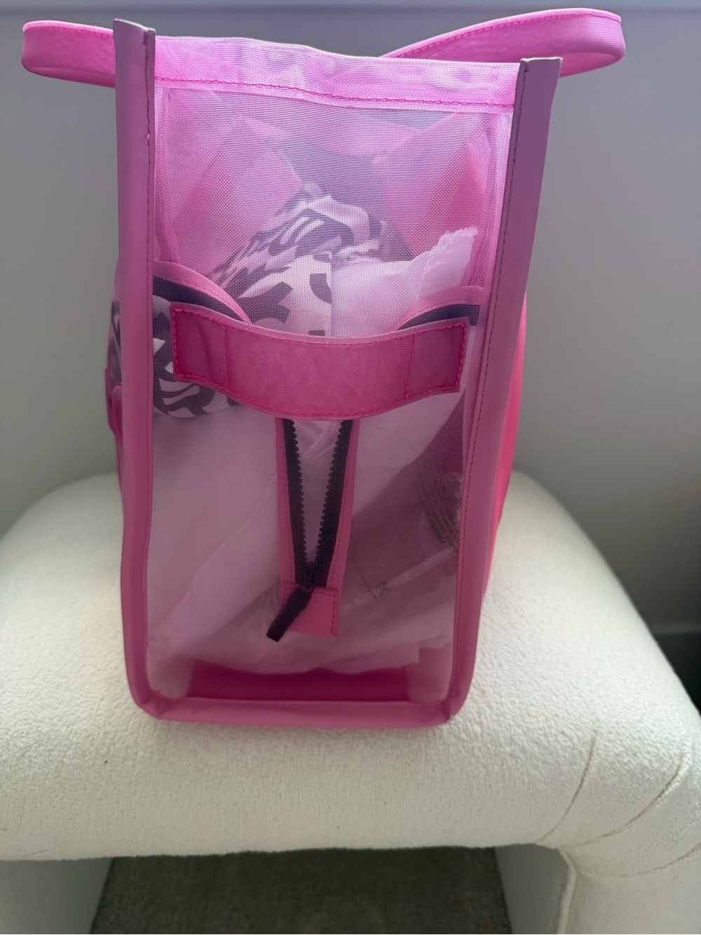 Marc Jacobs Pink Transparent 'The Tote Bag' - Picture 10 of 11